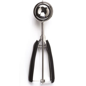 OXO-LARGE COOKIE SCOOP